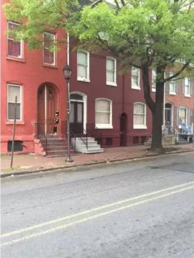 Main picture of 238 S 6th St