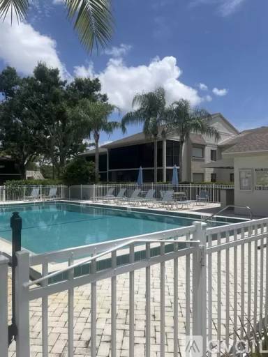 Main picture of 910 Vanderbilt Beach Rd