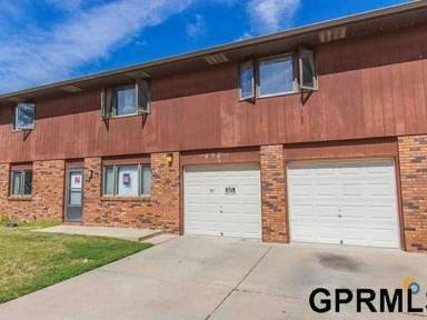 Main picture of 4928 Walker Ave