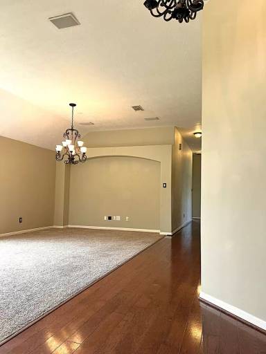 Main picture of 18718 Walden Forest Dr