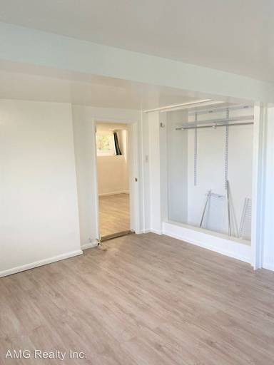 Main picture of 1839 Lusitana St