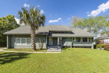 Main picture of 1668 Seignious Dr