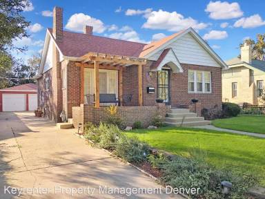 Main picture of 2621 Ash St