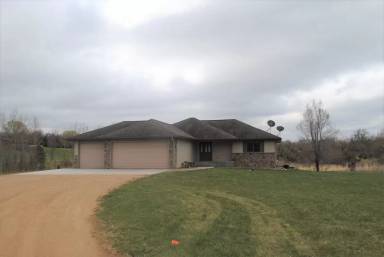 Main picture of 653 Badlands Rd