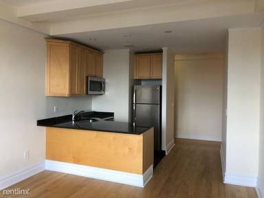 Main picture of 166 2nd Ave Apartments