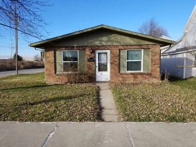 Main picture of 733 S Wabash Ave