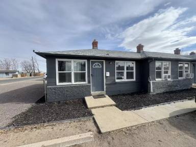 Main picture of 7384 Oneida Dr