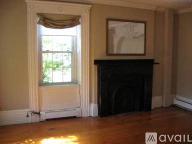 Main picture of 241 S Main St