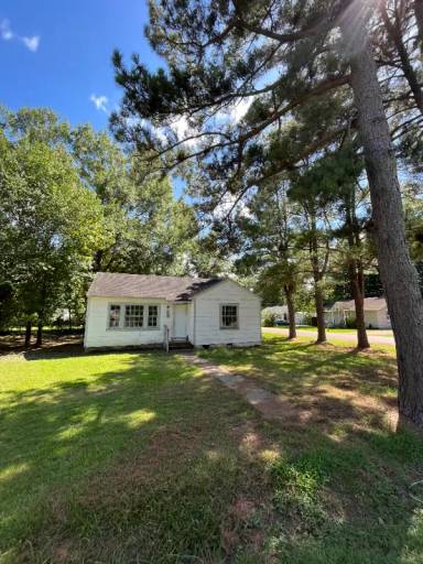 Main picture of 200 King St