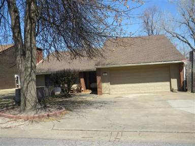 Main picture of 2801 Haystack Ln