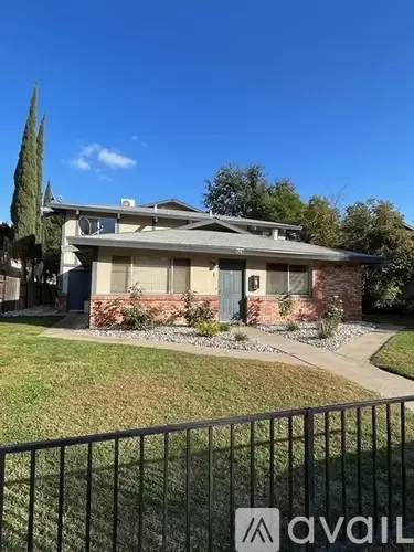 Main picture of 924 Dornajo Way