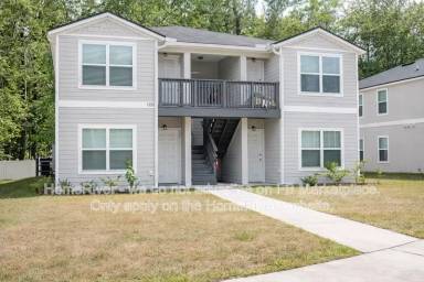 Main picture of 7650 Mailes Ct