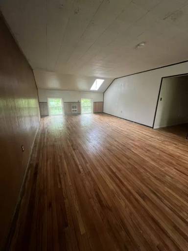 Main picture of 408 Innis St