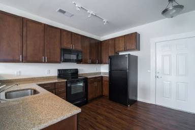 Main picture of Catherine 36 Apartments