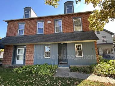 Main picture of 7 E Farmersville Rd