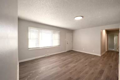 Main picture of 11316 Donnelly Ave