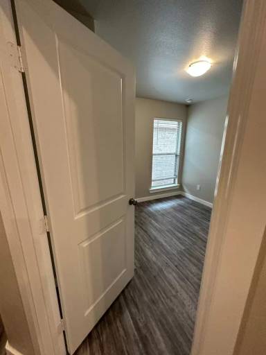 Main picture of 77 Maverick Dr
