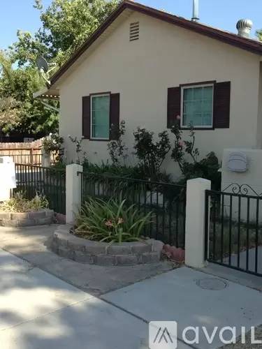 Main picture of 1207 Woodrow Ave