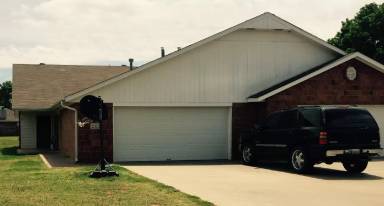 Main picture of 101 W Husband Ct