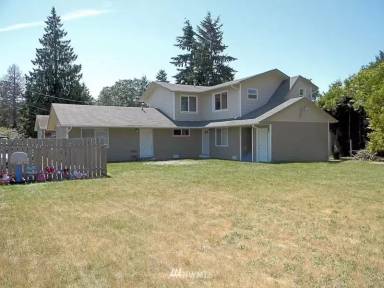 Main picture of 15108 Washington Ave SW