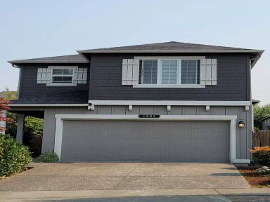 Main picture of 1905 75th Ave SE