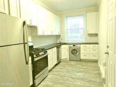 Main picture of 329 Kedzie St