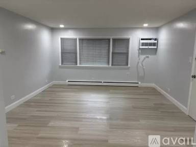 Main picture of 17510 Ridgeland Ave