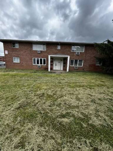 Main picture of 741 Kingsford Rd