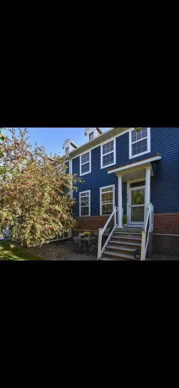 Main picture of 4184 Orleans Dr NE