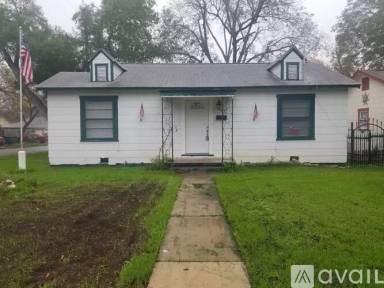 Main picture of 2302 Edison Dr