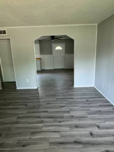 Main picture of 1129 E 24th St