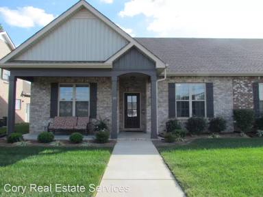 Main picture of 195 Turnberry Cir