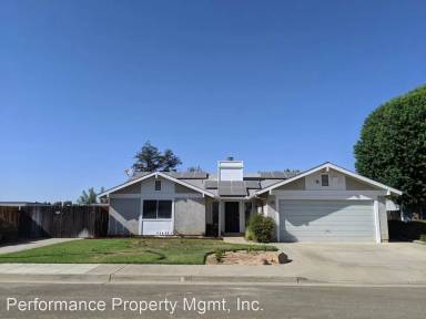 Main picture of 4492 W Sierra Ave