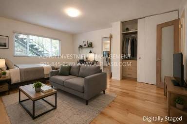 Main picture of 323 W Quinto St