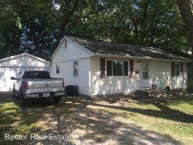 Main picture of 1202 N Lincoln Ave