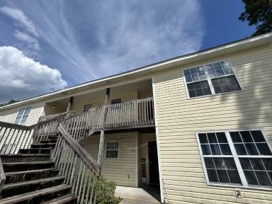 Main picture of 101 Hall St