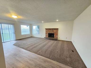 Main picture of 9548 Goodrich Rd SE