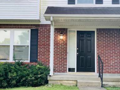 Main picture of 2224 Kenwood Dr