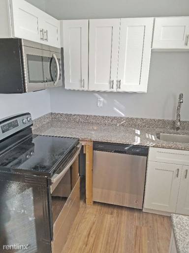 Main picture of 15010 Madison Ave