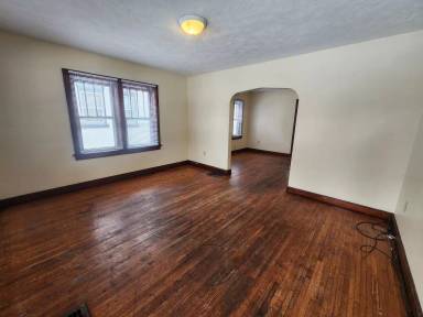 Main picture of 1230 N 9th St