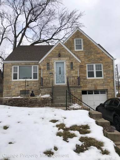 Main picture of 3644 W St