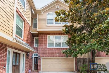 Main picture of 908 Cohn St
