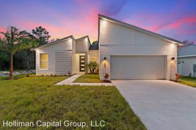 Main picture of 303 Hibiscus Dr