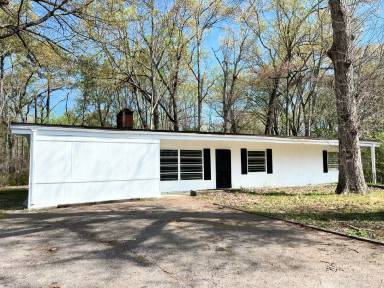 Main picture of 308 Echo Dr