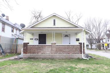 Main picture of 2025 Southeastern Ave