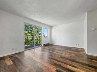 Main picture of 2040 8th Ave N