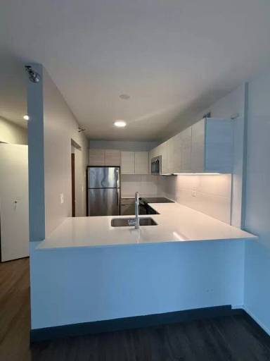 Main picture of 400 East Ohio Condominium