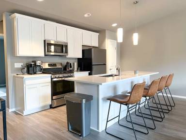 Main picture of 2371 Irontree Pl