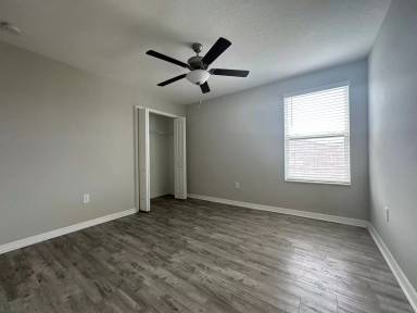 Main picture of 1704 Broad Winged Hawk Dr