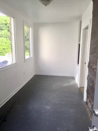 Main picture of 2621 S 18th St